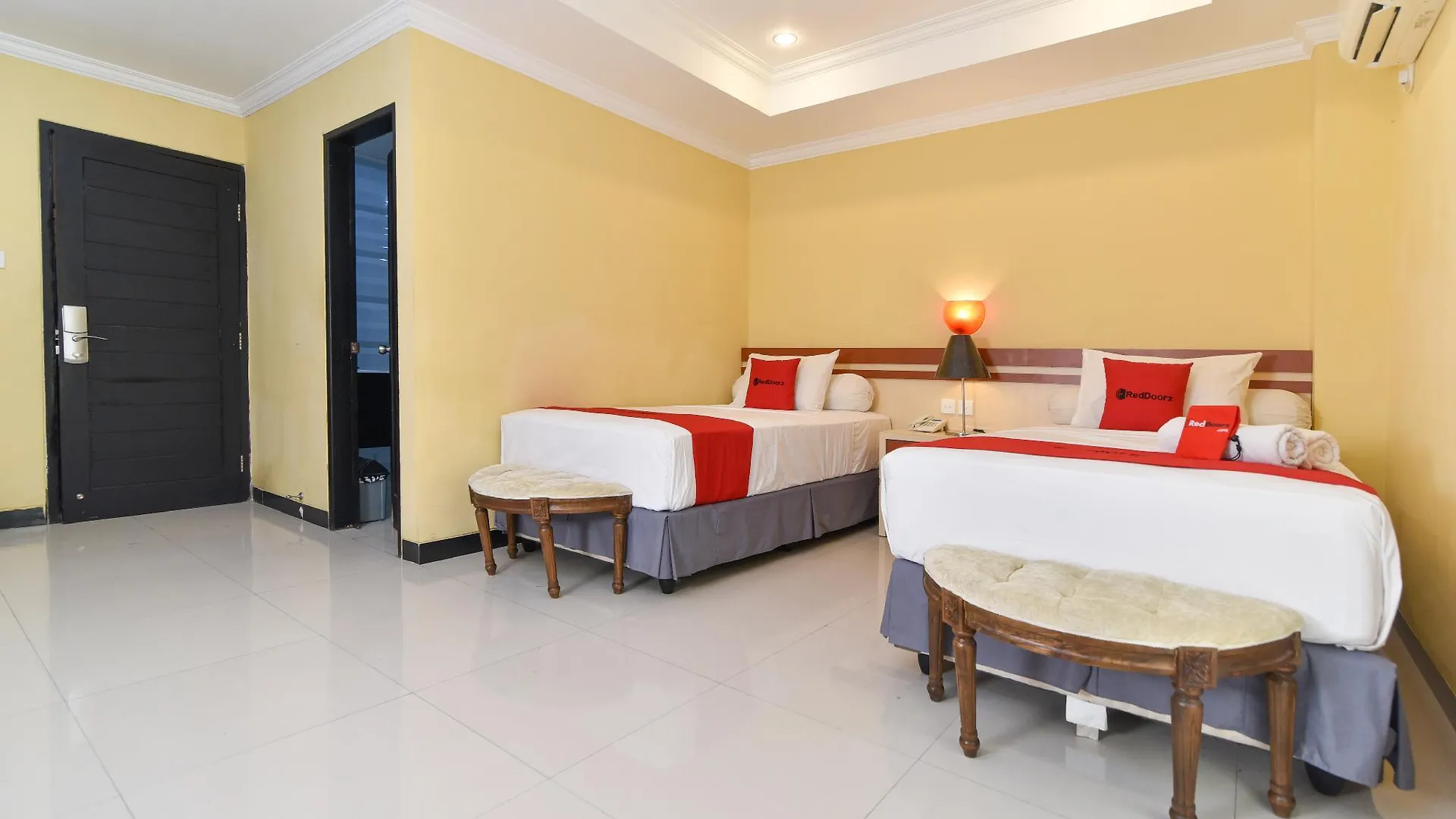 Reddoorz Plus Near Mall Bali Galeria 2 Denpasar  0*, Denpasar (Bali) Indonesia