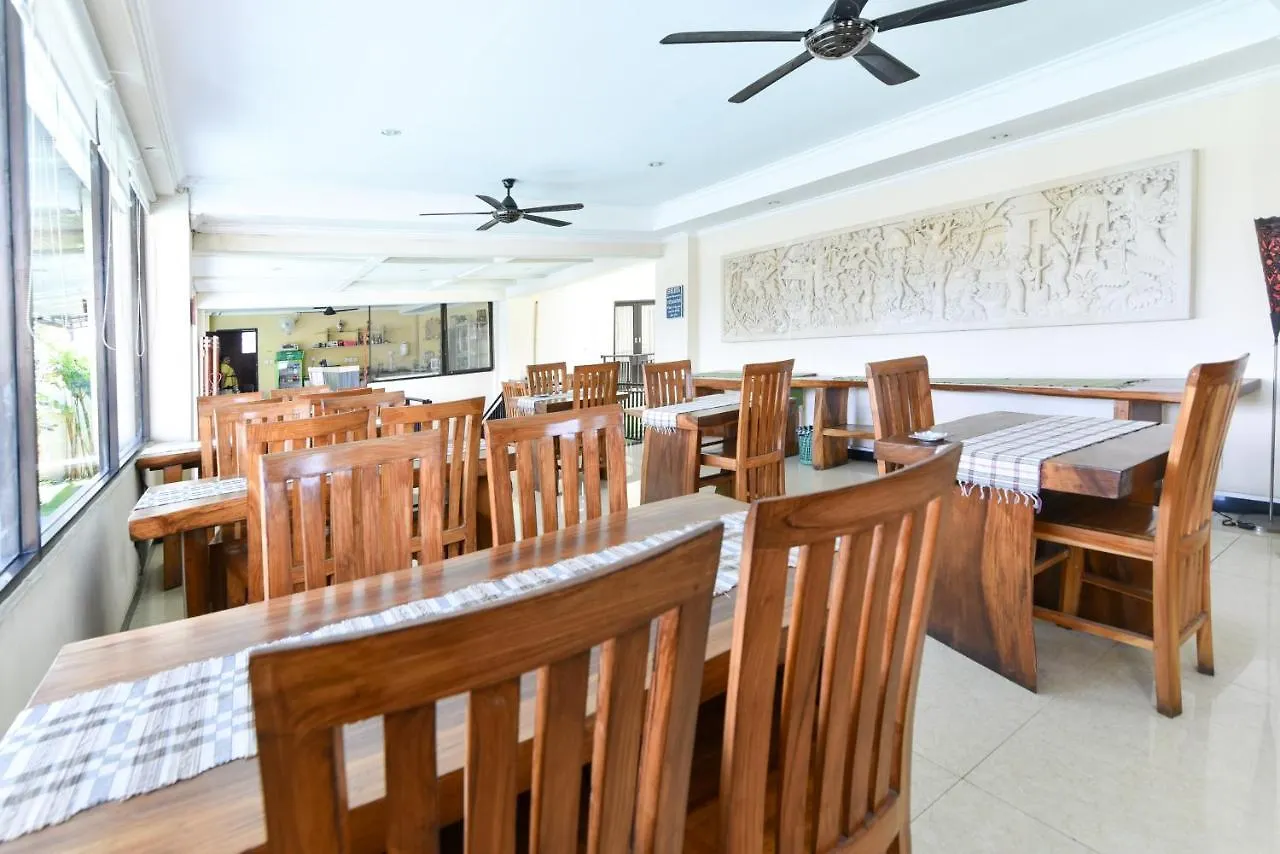 Reddoorz Plus Near Mall Bali Galeria 2 Denpasar  Indonesia