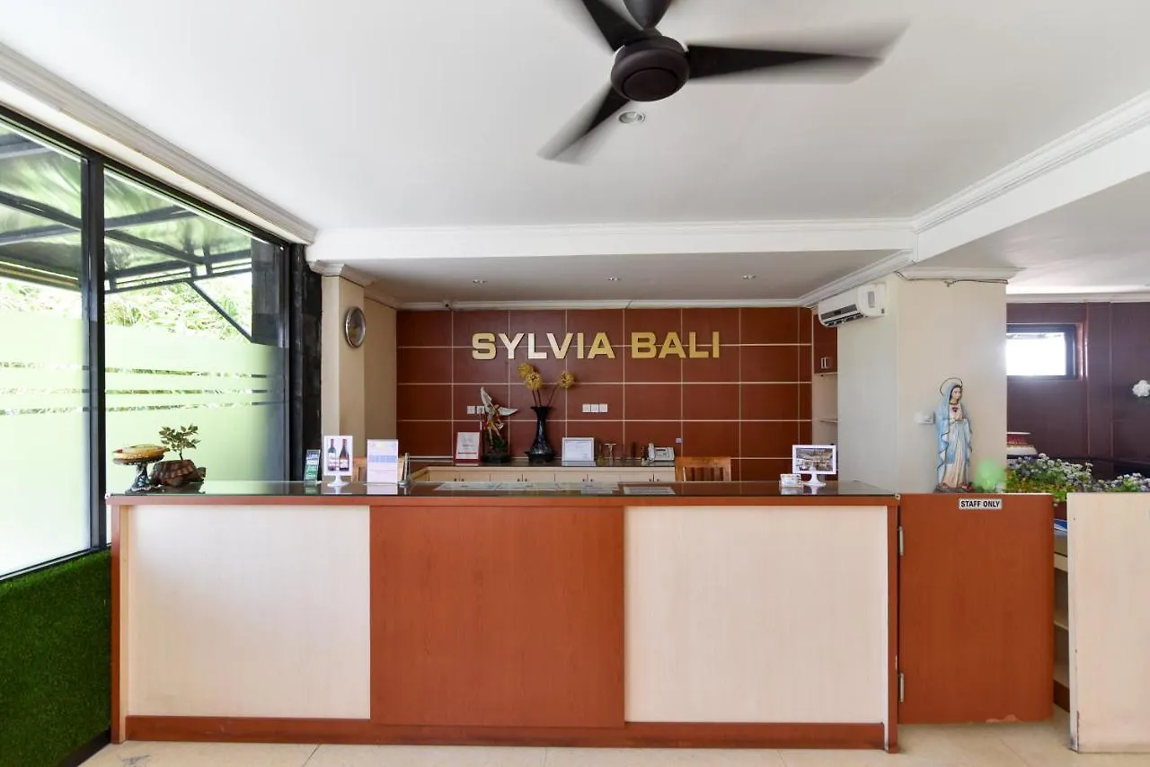 Reddoorz Plus Near Mall Bali Galeria 2 Denpasar