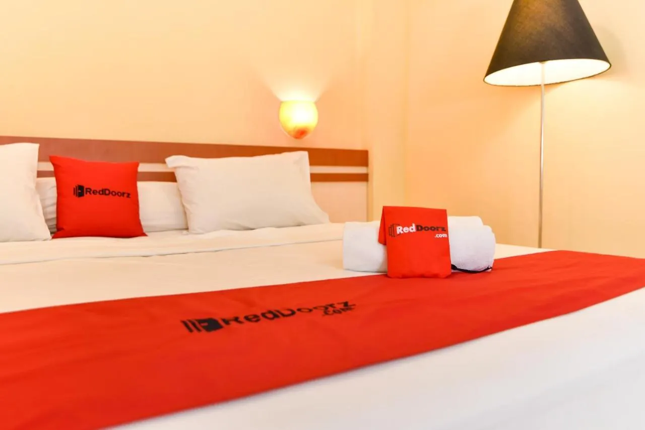 Reddoorz Plus Near Mall Bali Galeria 2 Denpasar  Denpasar (Bali)