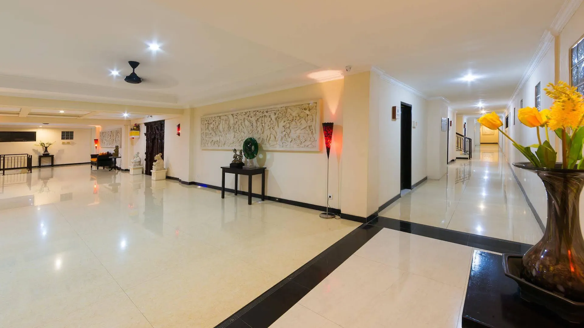 Reddoorz Plus Near Mall Bali Galeria 2 Denpasar  Indonesia