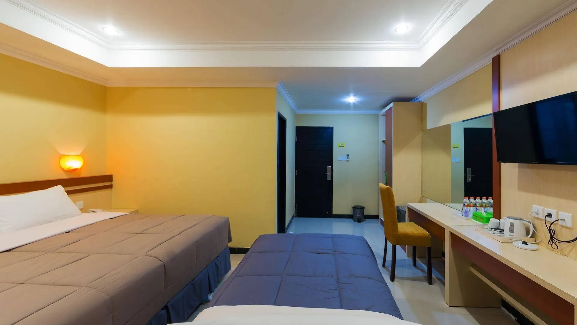 Reddoorz Plus Near Mall Bali Galeria 2 Denpasar  Denpasar (Bali)