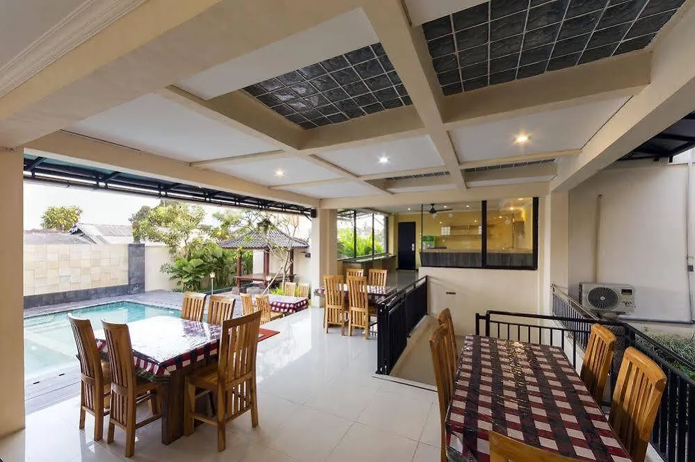 Hotel Reddoorz Plus Near Mall Bali Galeria 2 Denpasar