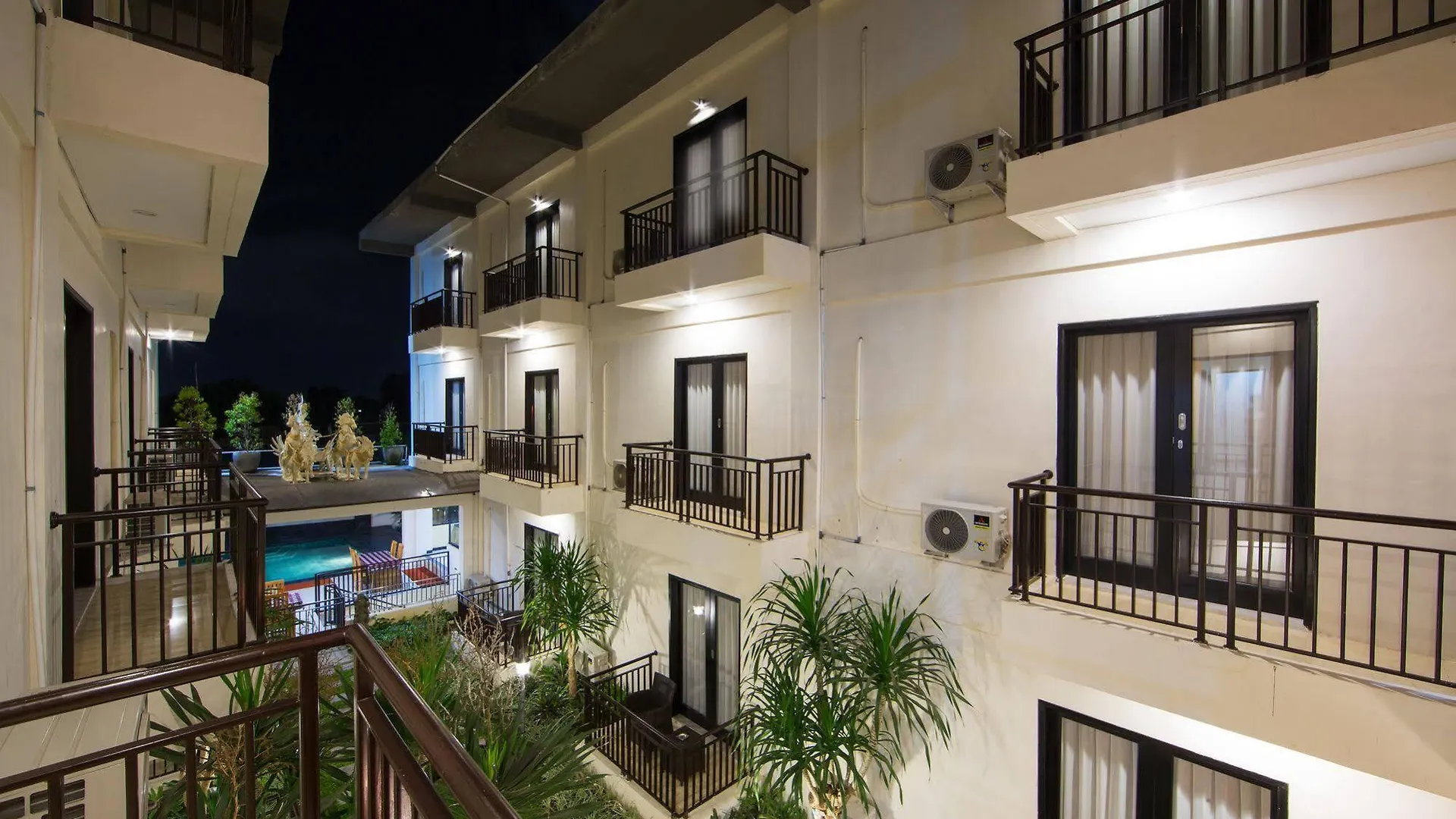 Reddoorz Plus Near Mall Bali Galeria 2 Denpasar  3*, Denpasar (Bali) Indonesia